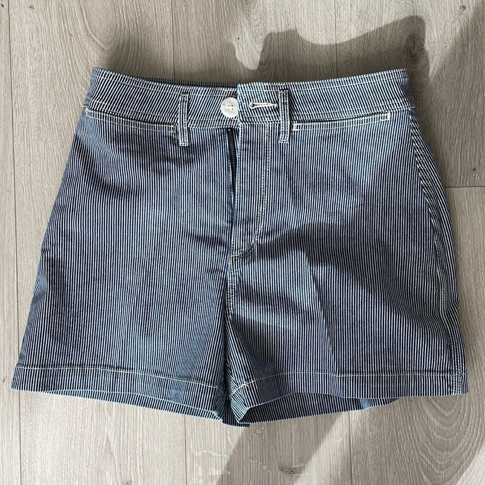 High waisted striped shorts